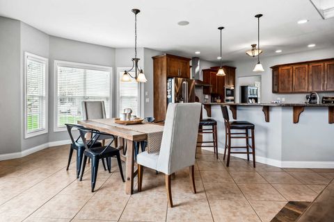 Tiny photo for 2213 Tyler Trail, Bloomington, IL 61704 (MLS # 12614913)