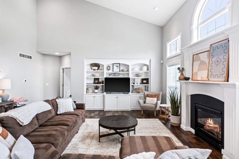 Tiny photo for 2213 Tyler Trail, Bloomington, IL 61704 (MLS # 12614913)