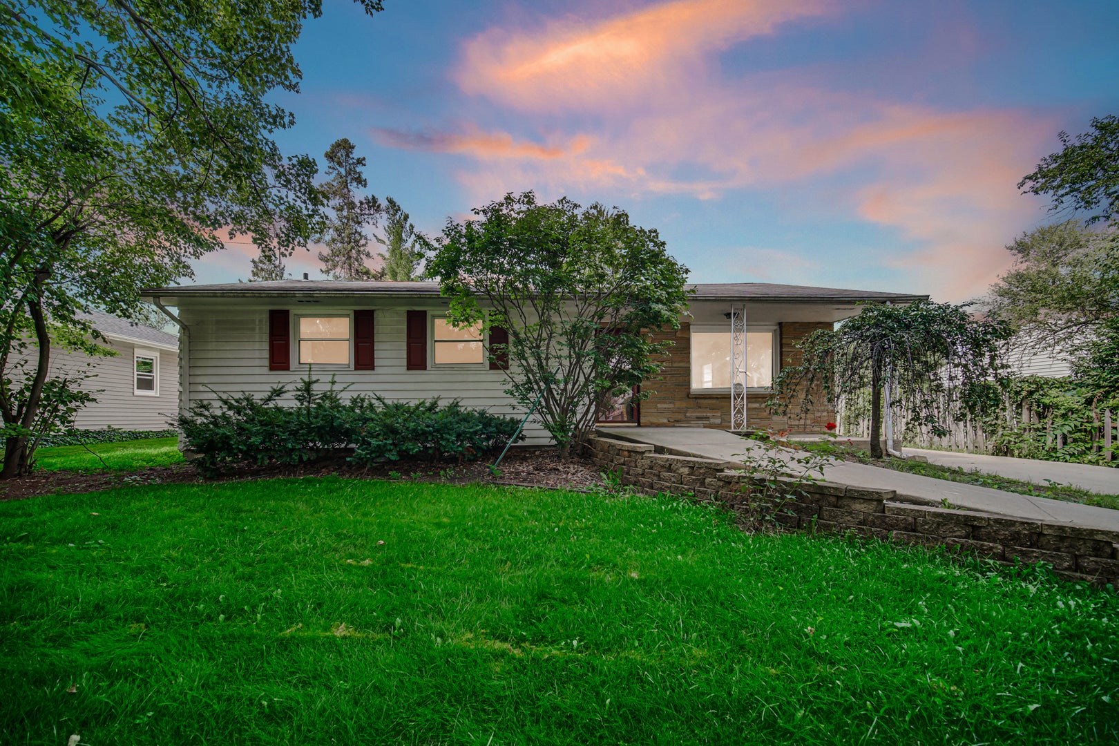 223 S Randall Road