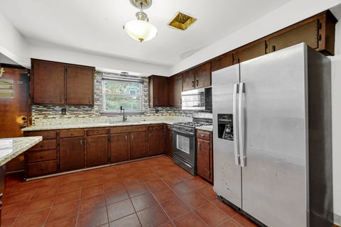 Tiny photo for 223 S Randall Road, Aurora, IL 60506 (MLS # 12763222)