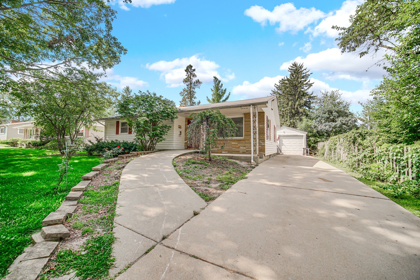 223 S Randall Road