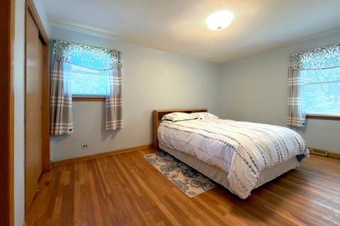 Tiny photo for 2022 E Woodview Drive, Mount Prospect, IL 60056 (MLS # 12700063)