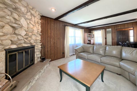 Tiny photo for 2022 E Woodview Drive, Mount Prospect, IL 60056 (MLS # 12700063)