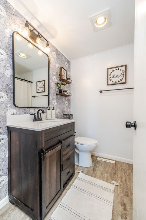 Tiny photo for 610 W WEGNER Road, McHenry, IL 60051 (MLS # 12555560)