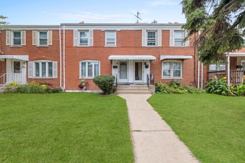 Photo of 5242 W 63rd Place, Chicago, IL 60638 (MLS # 12764155)