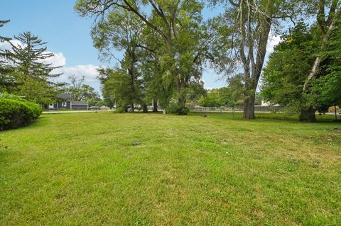 Tiny photo for 39161 N Holdridge Avenue, Beach Park, IL 60099 (MLS # 12531472)