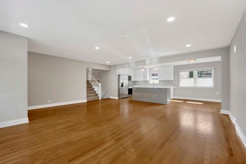 Tiny photo for 1900 Manchester Avenue, Westchester, IL 60154 (MLS # 12542059)