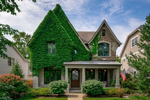 14 S Thurlow Street Hinsdale IL 60521