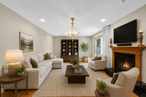Tiny photo for 728 Price Lane, Deerfield, IL 60015 (MLS # 12750256)