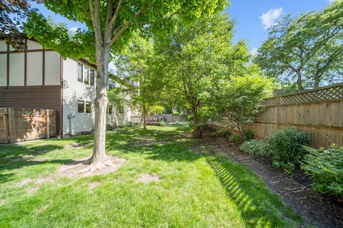 Tiny photo for 728 Price Lane, Deerfield, IL 60015 (MLS # 12750256)