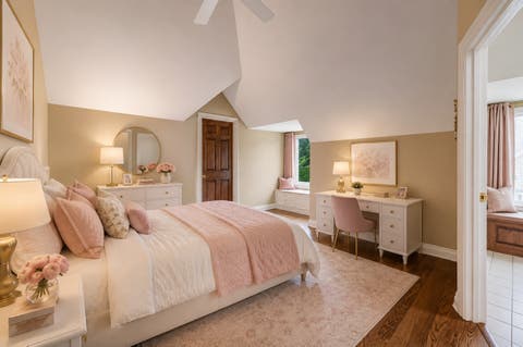 Tiny photo for 136 Circle Ridge Drive, Burr Ridge, IL 60527 (MLS # 12717116)