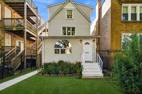 4104 N Richmond Street, Chicago, IL 60618 - #: 12704054