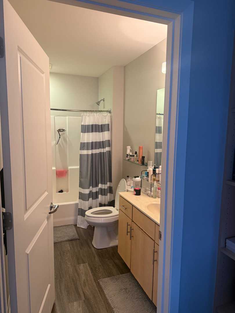 1209 W Arthur Avenue 311 - Photo 2