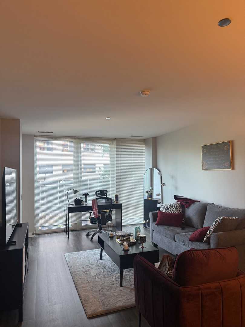 1209 W Arthur Avenue 311 - Photo 4