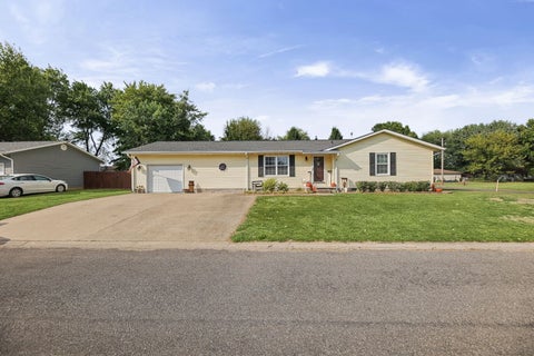 Tiny photo for 102 Lamar Drive, Salem, IL 62881 (MLS # 12763194)