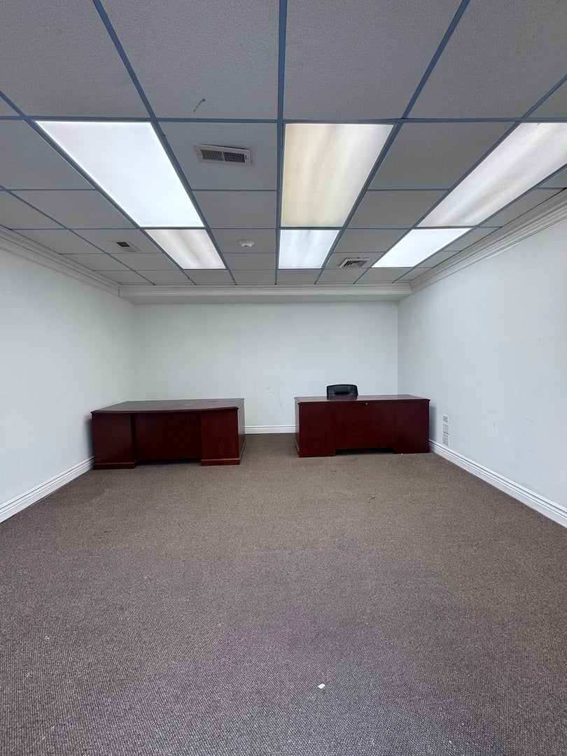 10500 SOUTHWEST Highway G1