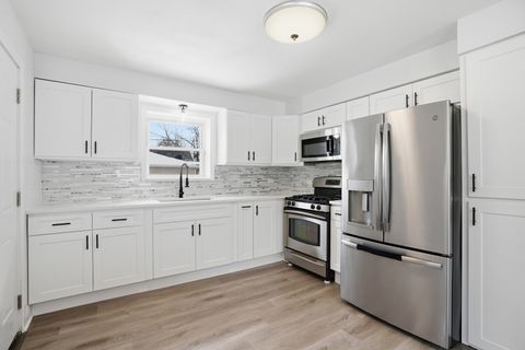 Tiny photo for 3645 177th Place, Lansing, IL 60438 (MLS # 12598036)