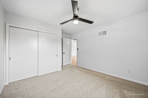 Tiny photo for 368 Holiday Drive, Lake Holiday, IL 60552 (MLS # 12655484)