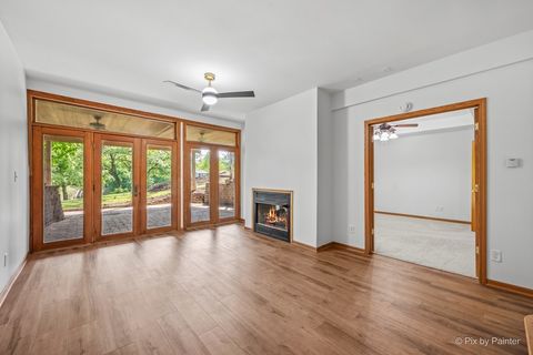 Tiny photo for 368 Holiday Drive, Lake Holiday, IL 60552 (MLS # 12655484)