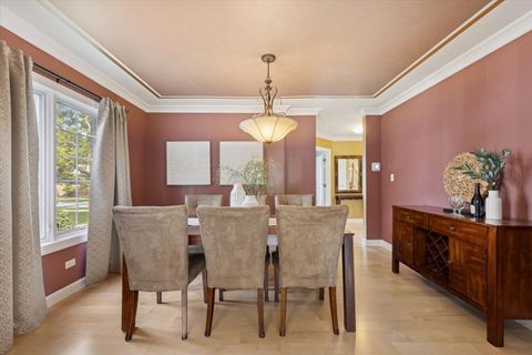 Tiny photo for 300 E Crescent Avenue, Elmhurst, IL 60126 (MLS # 12467371)