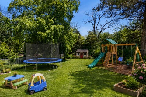 Tiny photo for 10831 S Longwood Drive, Chicago, IL 60643 (MLS # 12695959)
