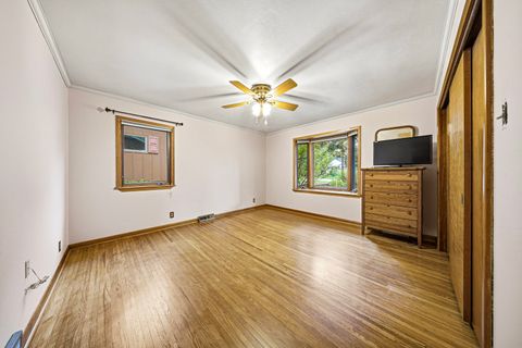 Tiny photo for 814 Woodlawn Drive, DeKalb, IL 60115 (MLS # 12492879)