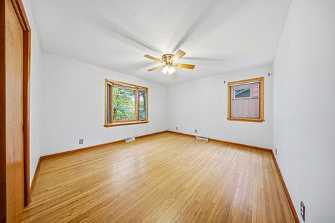 Tiny photo for 814 Woodlawn Drive, DeKalb, IL 60115 (MLS # 12492879)