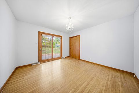 Tiny photo for 814 Woodlawn Drive, DeKalb, IL 60115 (MLS # 12492879)