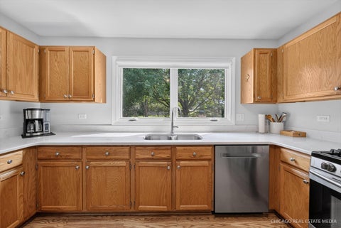 Tiny photo for 821 Chestnut Court, Marengo, IL 60152 (MLS # 12708380)