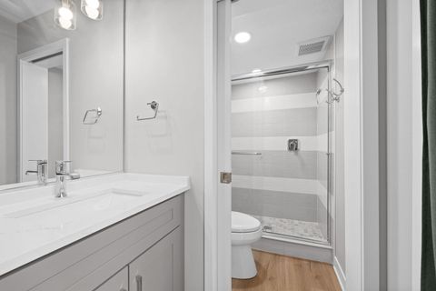 Tiny photo for 5505 Lakeside Drive #2F, Lisle, IL 60532 (MLS # 12619648)