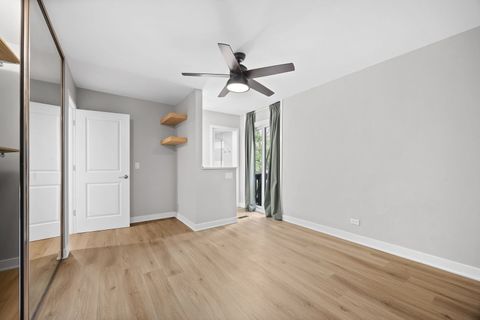 Tiny photo for 5505 Lakeside Drive #2F, Lisle, IL 60532 (MLS # 12619648)