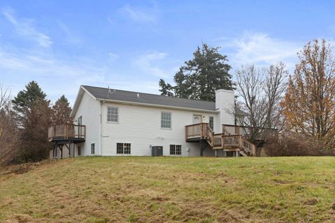 Tiny photo for 42460 N Pedersen Lane, Antioch, IL 60002 (MLS # 12523613)