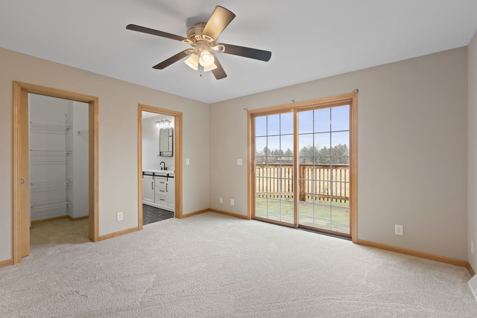 Antioch, Illinois 60002, United States, 4 Bedrooms Bedrooms, ,3 BathroomsBathrooms,Residential,Active,249378