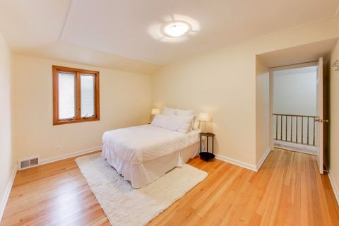 Tiny photo for 6621 N Keating Avenue, Lincolnwood, IL 60712 (MLS # 12590829)