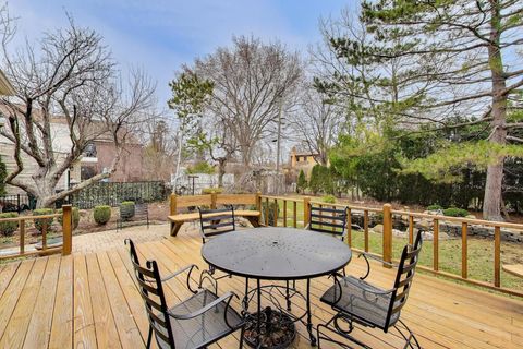 Tiny photo for 6621 N Keating Avenue, Lincolnwood, IL 60712 (MLS # 12590829)