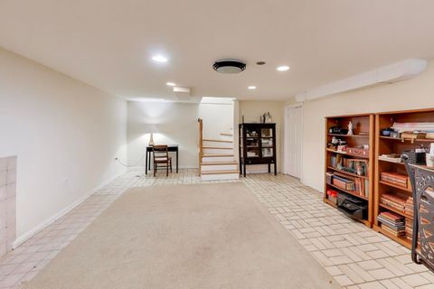 Tiny photo for 6621 N Keating Avenue, Lincolnwood, IL 60712 (MLS # 12590829)