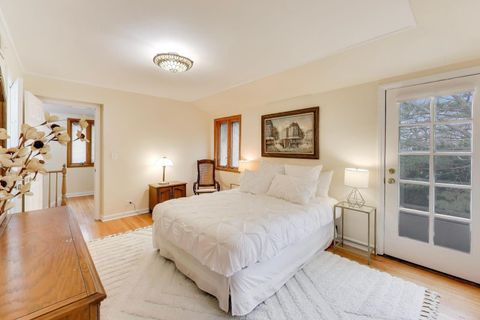 Tiny photo for 6621 N Keating Avenue, Lincolnwood, IL 60712 (MLS # 12590829)