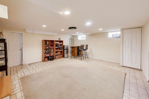 Tiny photo for 6621 N Keating Avenue, Lincolnwood, IL 60712 (MLS # 12590829)