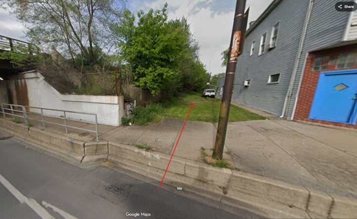Photo 1 of 2 — 9424 S Commercial Avenue, Chicago, IL 60617