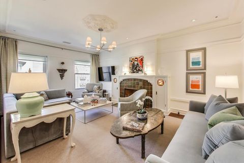 Tiny photo for 625 W Addison Street #3, Chicago, IL 60613 (MLS # 12533869)