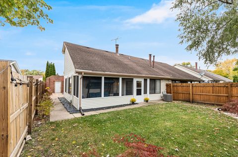 Tiny photo for 1008 Pheasant Run Lane, Aurora, IL 60504 (MLS # 12508804)