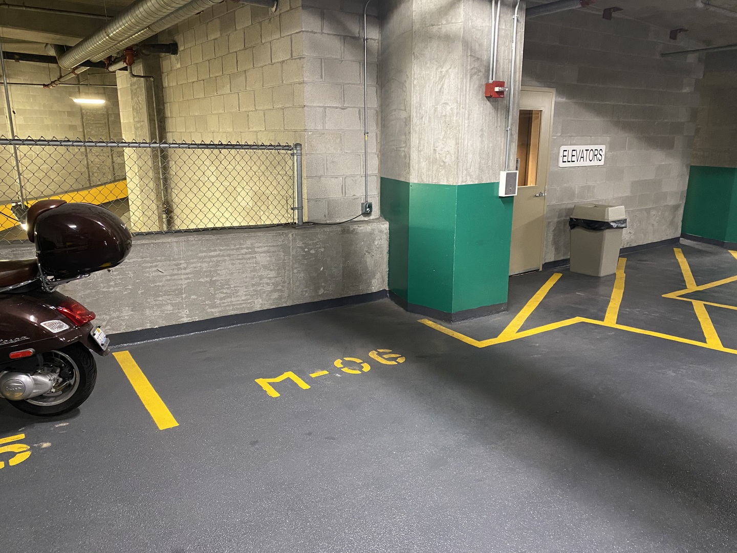 60 E Monroe Street P4-06