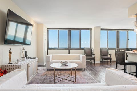 Tiny photo for 4800 S Lake Park Avenue #2005, Chicago, IL 60615 (MLS # 12661988)