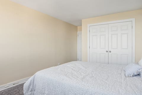 Tiny photo for 4800 S Lake Park Avenue #2005, Chicago, IL 60615 (MLS # 12661988)