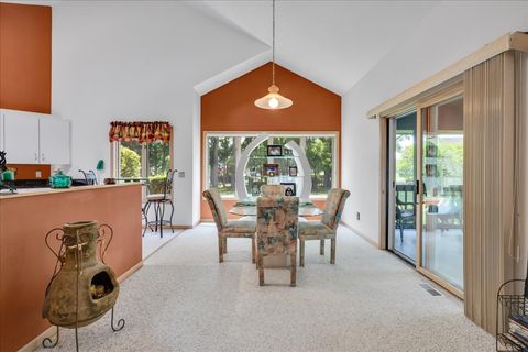 Tiny photo for 664 White Oak Way, Yorkville, IL 60560 (MLS # 12390178)