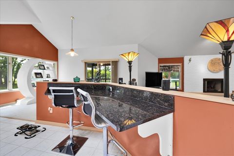 Tiny photo for 664 White Oak Way, Yorkville, IL 60560 (MLS # 12390178)