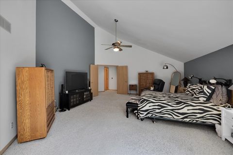 Tiny photo for 664 White Oak Way, Yorkville, IL 60560 (MLS # 12390178)