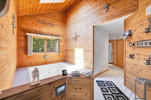 Tiny photo for 664 White Oak Way, Yorkville, IL 60560 (MLS # 12390178)