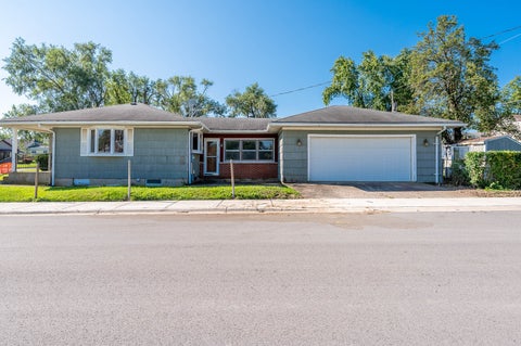 Tiny photo for 3002 Miller Avenue, South Chicago Heights, IL 60411 (MLS # 12739461)