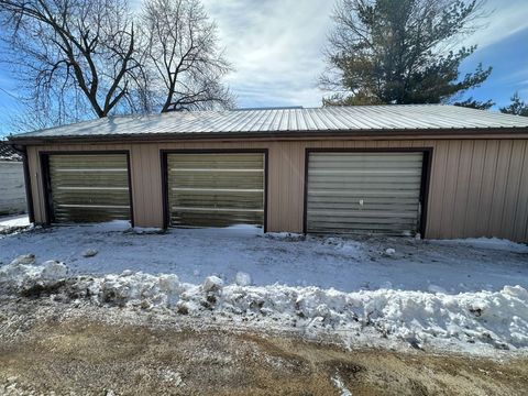 Tiny photo for 612 Fulton Street, Grand Mound, IA 52751 (MLS # 12594463)